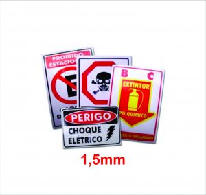 PLACAS EM PVC 1,5mm PVC 1MM M² Colorido 1 lado Adesivo Leitoso  